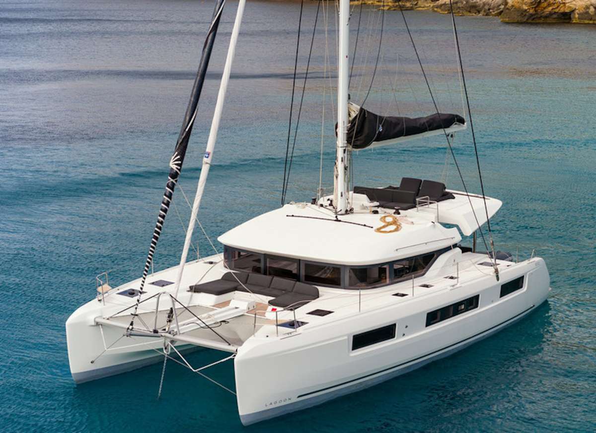 Christmas Special yacht charter - ETHER