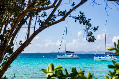 chartering catamaran in bvi