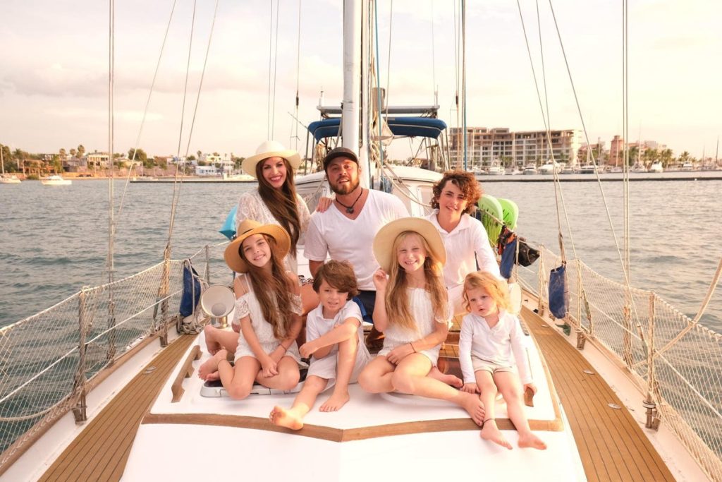 how-much-does-it-cost-to-rent-a-yacht-for-a-day-nautical-trips